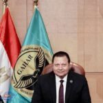 وزير الصحة يُهنئ رئيس هيئة الاعتماد والرقابة الصحية لفوزه بجائزة الطبيب العربي 2025