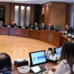 "مدبولي يناقش استراتيجيات توطين صناعة السيارات وجذب الاستثمارات"