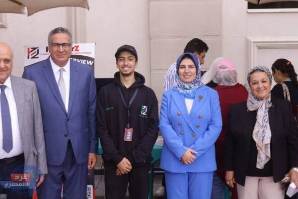 نائب محافظ دمياط تتفقد مشاريع طلاب جامعة حورس في ملتقى التوظيف