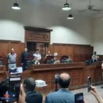 قنا الاقتصادية: 3 أشخاص يُغرمون 50 ألف جنيه بتهمة التشهير بطبيب عبر فيسبوك