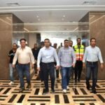 رئيس جهاز مدينة العلمين الجديدة يتفقد مشروع الأبراج الشاطئية