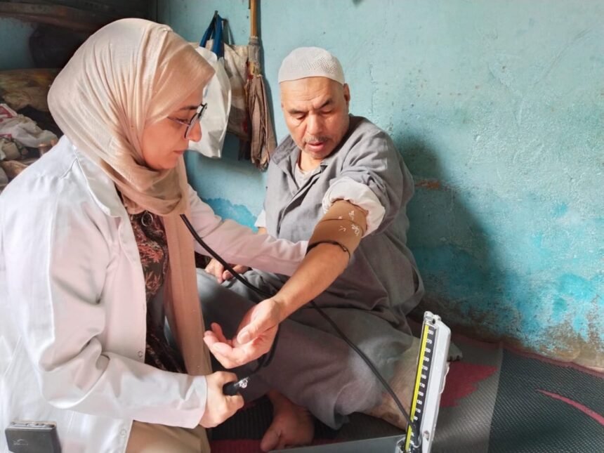 "صحة الشرقية: 73 ألف زيارة منزلية خلال 60 أسبوع لرعاية كبار السن وذوي الهمم"