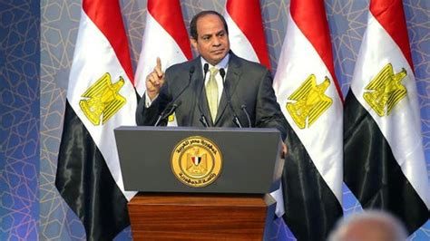 "السيسي: مصر خسرت 8 مليارات دولار من إيرادات قناة السويس بسبب هجمات البحر الأحمر"