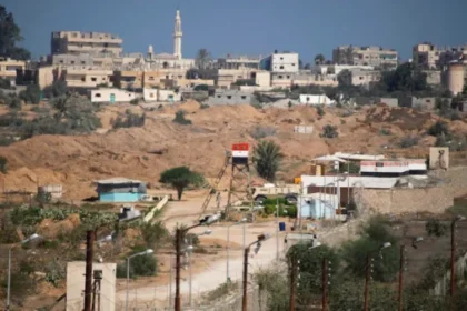 تل أبيب تغلق حدودها مع مصر بزعم تهريب أسلحة.. والقاهرة ترد بالتزام الاتفاقيات الدولية
