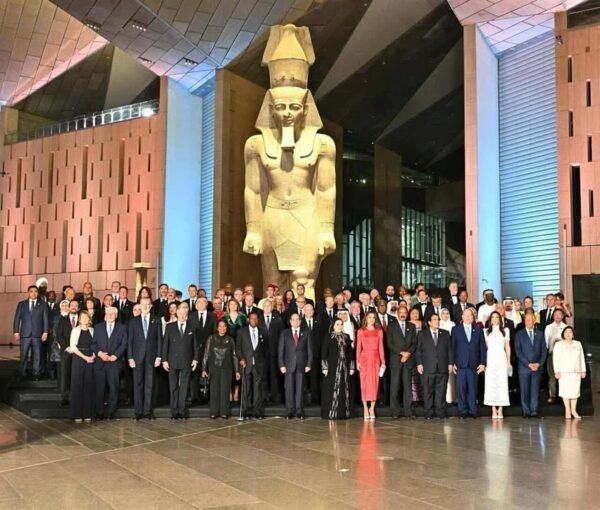 أكبر من الفاتيكان وأغنى من اللوفر.. المتحف المصري الكبير يستقبل الجمهور بدءًا من الثلاثاء بعد افتتاح تاريخي
