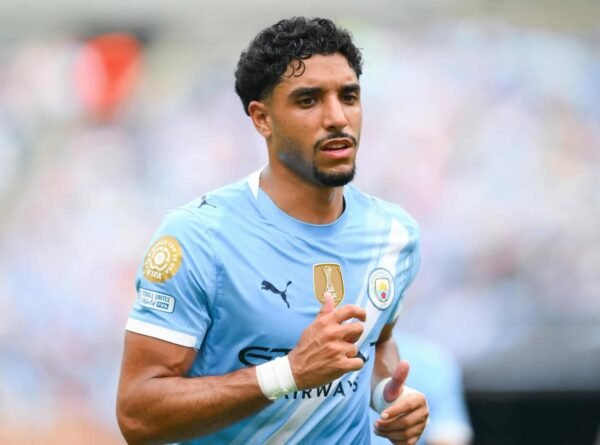 مرموش على دكة بدلاء مانشستر سيتي أمام بروسيا دورتموند مرموش على دكة بدلاء مانشستر سيتي أمام بروسيا دورتموند