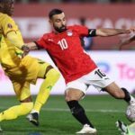 أوبتا |محمد صلاح يسجل هدفًا قاتلًا أمام زيمبابوي ويصبح أول مصري يهز الشباك في 5 نسخ من كأس الأمم الإفريقية