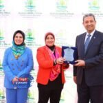 لدعم الابتكار الأخضر.. محافظ دمياط يفتتح أكبر تجمع للمشروعات البيئية في "أسبوع الاستدامة"