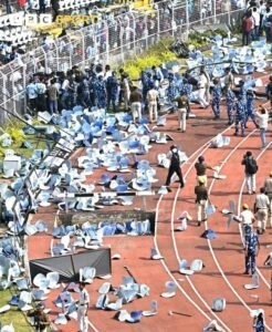 فوضى في كالكوتا.. ميسي يغادر الملعب بعد 20 دقيقة وسط أعمال عنف جماهيري 3 WhatsApp Image 2025 12 13 at 3.21.36 PM 1