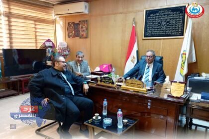 وكيل صحة الشرقية يهنئ عميد طب الزقازيق الجديد ويؤكد تعزيز التعاون الصحي لتحقيق رؤية مصر 2030