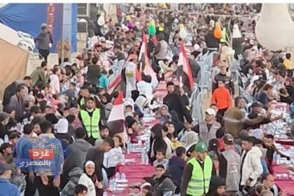 مصر تجمع قلوب النازحين على مائدة إفطار جماعي في مخيم نتساريم بغزة