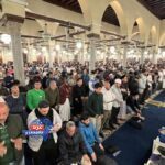 "آلاف المصلين يؤدون العشاء والتراويح في الجامع الأزهر الشريف بثالث ليالي رمضان"