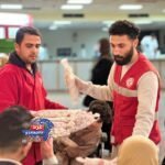 الهلال الأحمر المصري يطلق قافلة «زاد العزة» 184 محملة بـ 4,685 طن مساعدات ويستقبل الدفعة 38 من مصابي غزة" الهلال الأحمر المصري يطلق قافلة «زاد العزة» 184 محملة بـ 4,685 طن مساعدات ويستقبل الدفعة 38 من مصابي غزة"