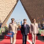 في الذكرى الـ44 لتحرير سيناء.. الرئيس السيسي يضع إكليلًا من الزهور على النصب التذكاري وقبر السادات لإحياء الذكرى الـ44 لتحرير سيناء