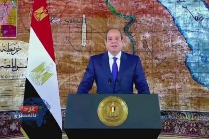 خسائر قناة السويس تصل إلى 10 مليارات دولار