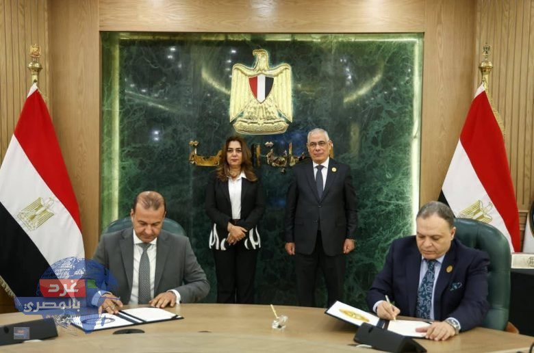 إخلاء "15 مايو"بالكامل