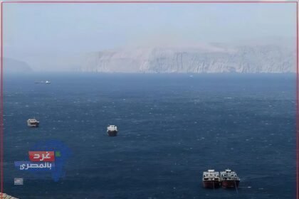إيران: السفن الأمريكية والإسرائيلية لن تعبر مضيق هرمز