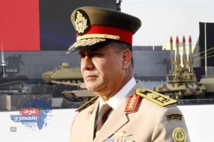  وزير الدفاع يهنئ الرئيس السيسي 
