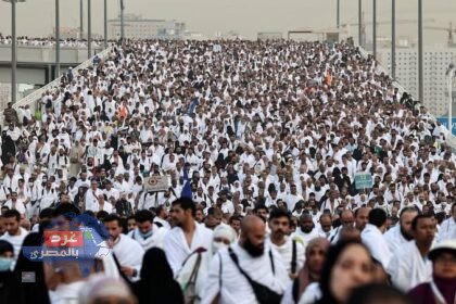 غدًا الإثنين أول أيام ذي الحجة