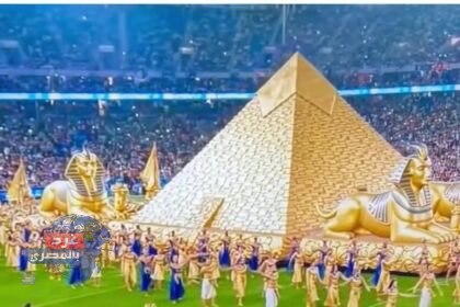 الأهرامات وأبو الهول