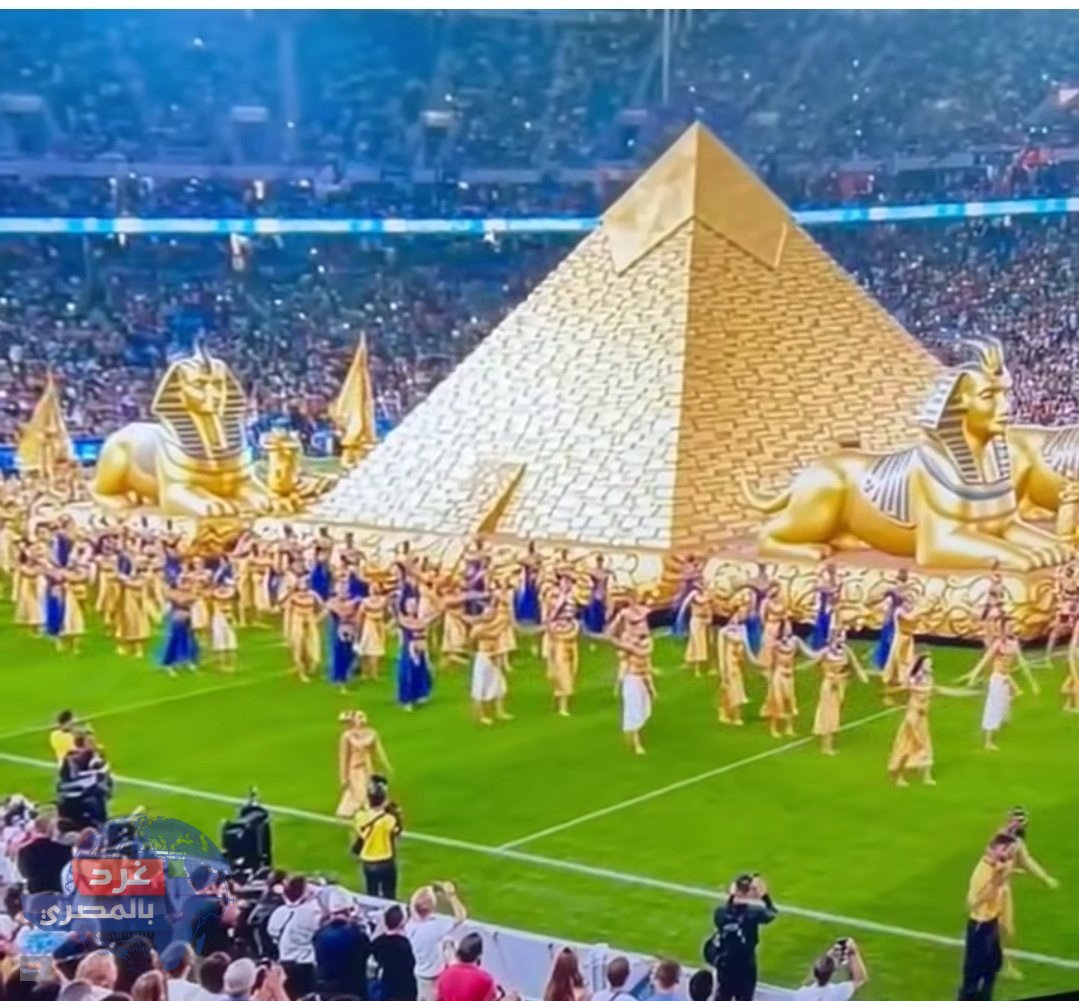 الأهرامات وأبو الهول