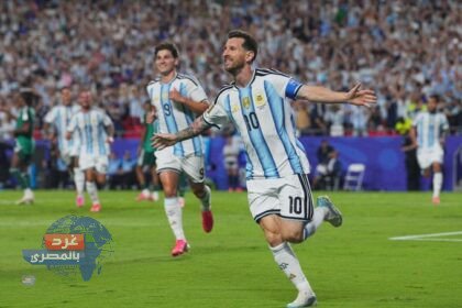 ميسي يدخل التاريخ بـ "هاتريك" مونديالي 