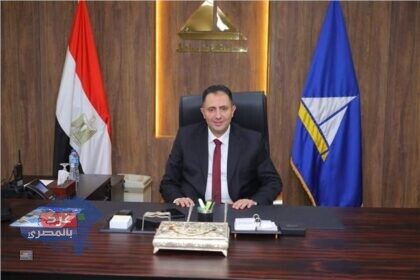 جولة مسائية مفاجئة لمحافظ دمياط بمدينة كفر سعد لمتابعة ملفات النظافة والخدمات وتفقد مركز التنمية الشبابية