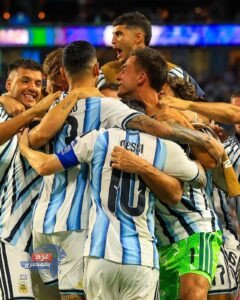 في مباراة ماراثونية.. منتخب كاب فيردي يودع المونديال بعد خسارته بصعوبة أمام الأرجنتين 3-2 في مباراة ماراثونية.. منتخب كاب فيردي يودع المونديال بعد خسارته بصعوبة أمام الأرجنتين 3-2