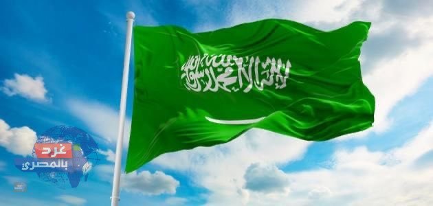 استهداف ناقلتي نفط بمضيق هرمز
