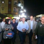 جولة ليلية مفاجئة لمحافظ دمياط بمدينة الزرقا.. تطوير للمحاور.. دعم للرياضة وحوار مفتوح مع الأهالي