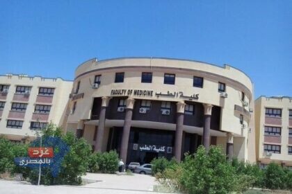 «رسوب 67% من طلاب «أولى طب قنا».. ورئيس الجامعة: لن يتخرج إلا لمن يستحق»
