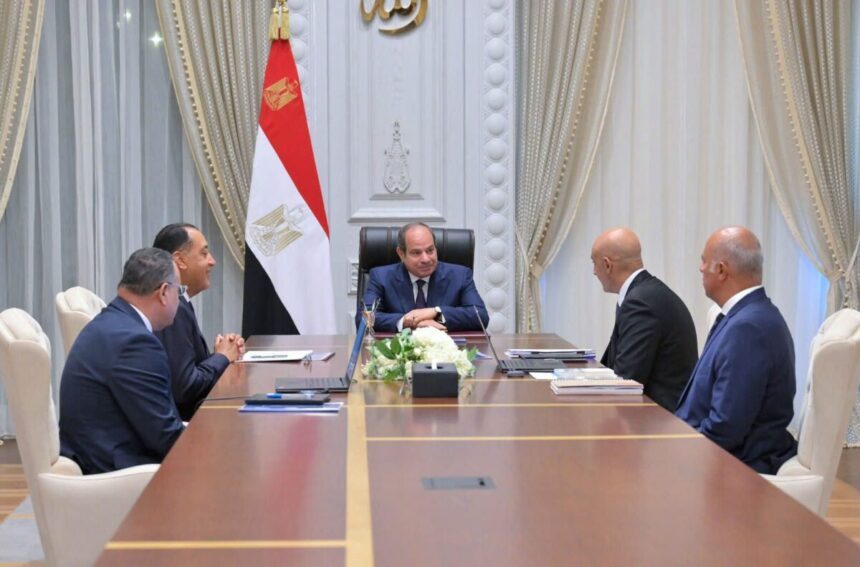 تطوير المناهج الدراسية