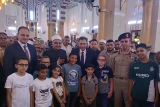 محافظ دمياط يشهد احتفالية الأوقاف بـ ذكرى المولد النبوي الشريف بمسجد البحر
