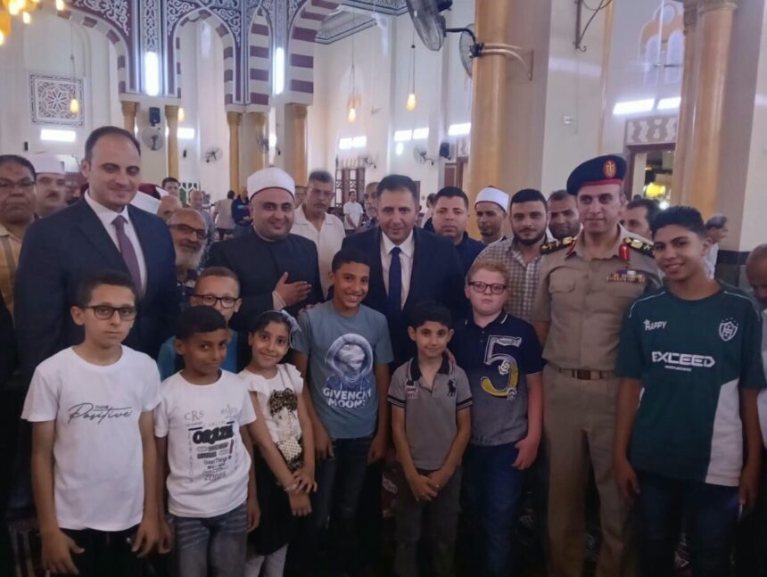محافظ دمياط يشهد احتفالية الأوقاف بـ ذكرى المولد النبوي الشريف بمسجد البحر