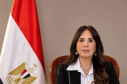 وزيرة الإسكان تصدر 27 قراراً لإزالة مخالفات بناء بالساحل الشمالي الغربي