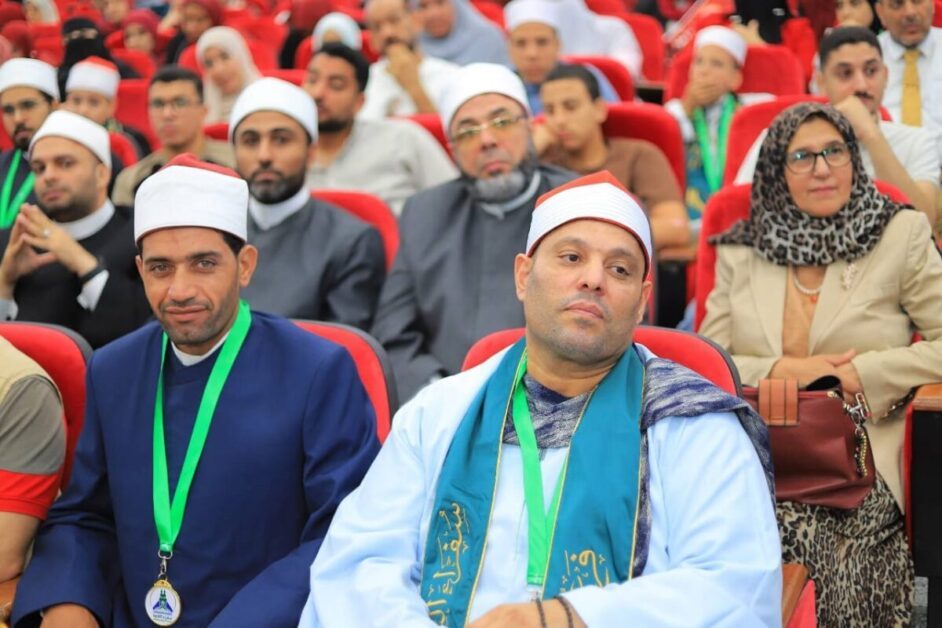 مفاجأة 20 رحلة عمرة.. محافظ دمياط يُكرم «سفراء التلاوة» في احتفالية إيمانية بدمياط الجديدة