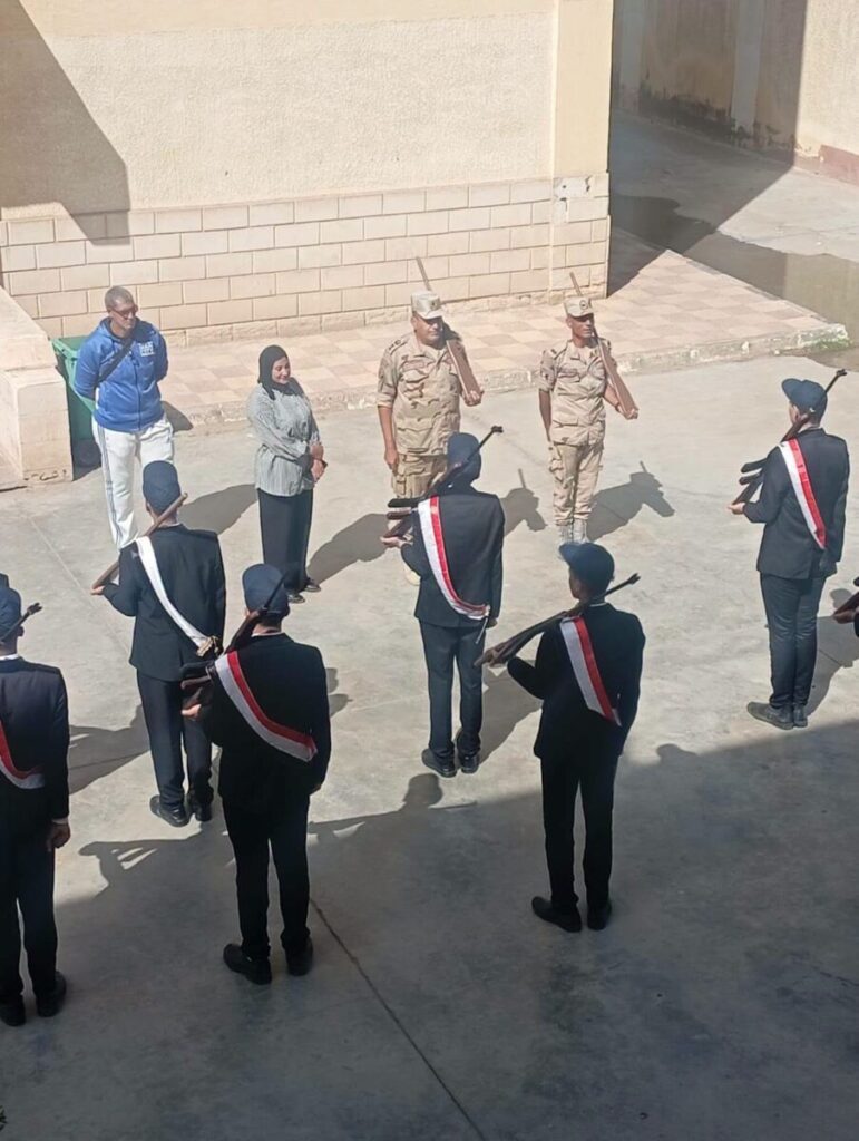 بالصور.. «انضباط وجاهزية».. قائد قطاع دمياط وبورسعيد يتفقد اختبارات التأسيس العسكري بمدارس رأس البر