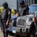 تفاصيل القبض على مسؤولين بوزارة البترول في مصر على غرد بالمصري