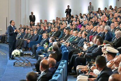 خلال "منتدى مصر 2026" .. مدبولي يستعرض 3 سيناريوهات حارجة لمواجهة أزمة الطاقة ويكشف توجيهات السيسي لرفع حصة "المتجددة" لـ50%