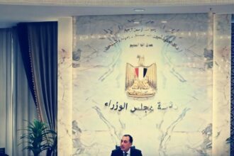 اتفاقية تمويل مشروع طاقة شمسية بقيمة 650 مليون دولار في قنا