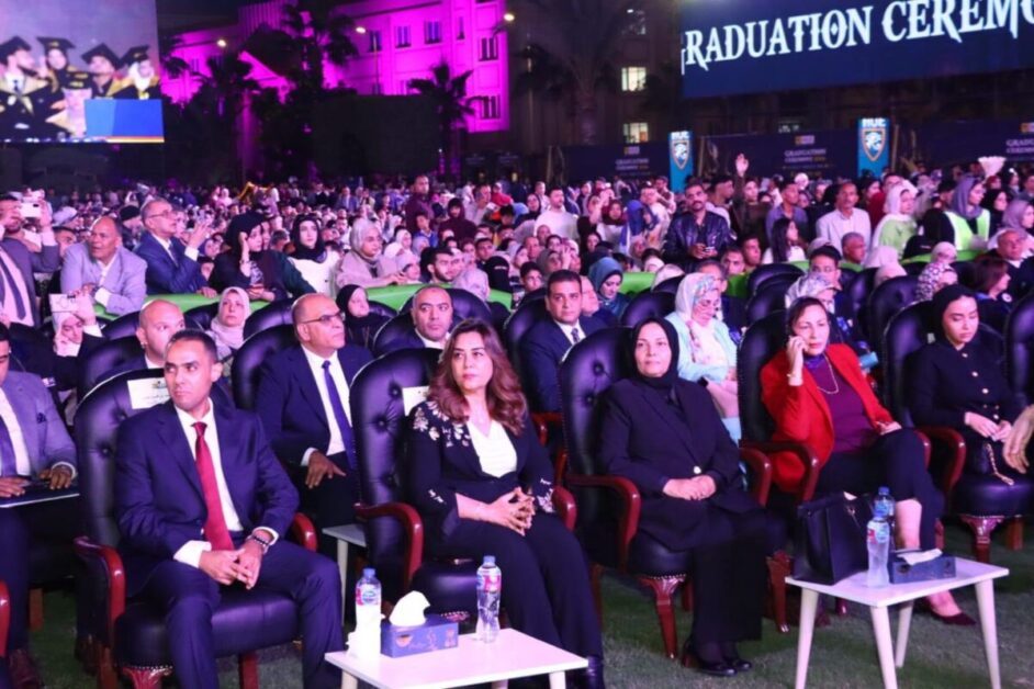 جامعة حورس تحتفل بتخرج «دفعة 2026»